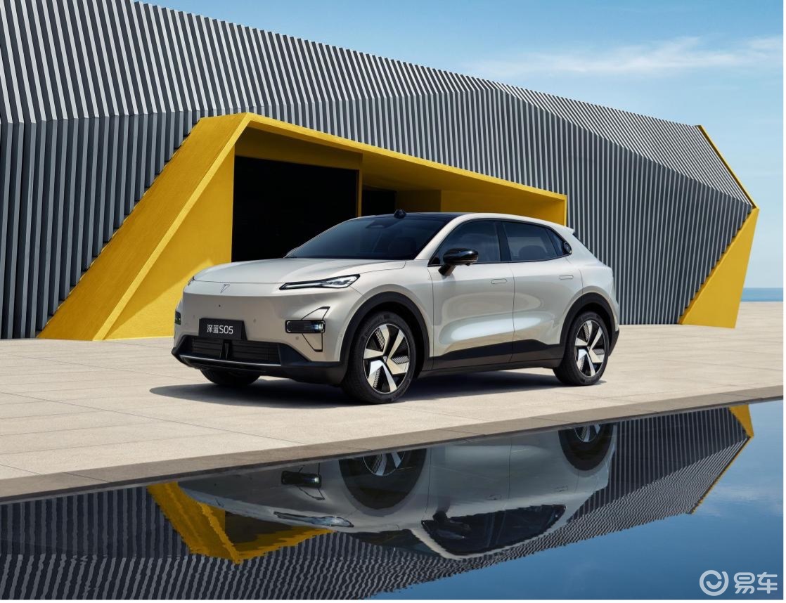 放弃零跑C10选深蓝S05？这些“硬核差距”，买错会后悔