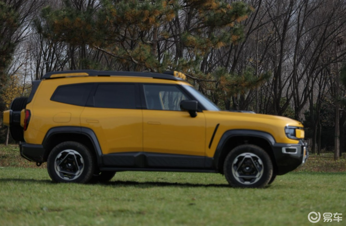 方盒子运动会实测:深蓝G318对比钛7,谁更配无忧穿越