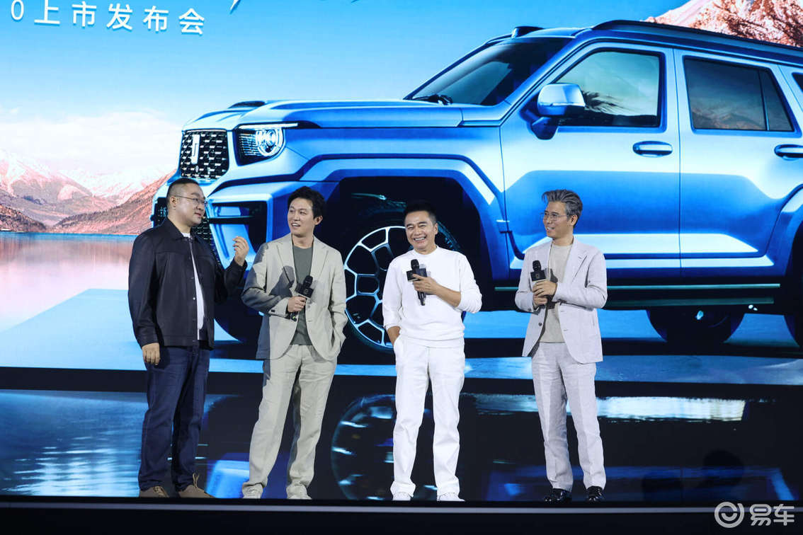 全域豪华SUV新旗舰登场，坦克700售价42.8万元起