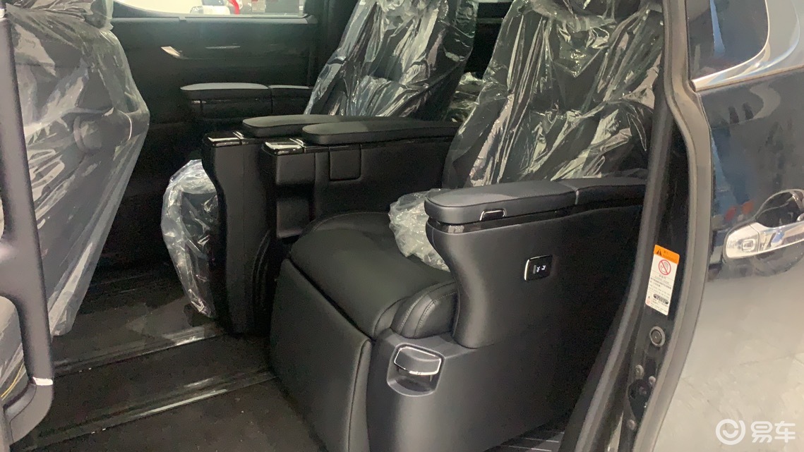 雷克萨斯lm300h七座配置_易车知识库