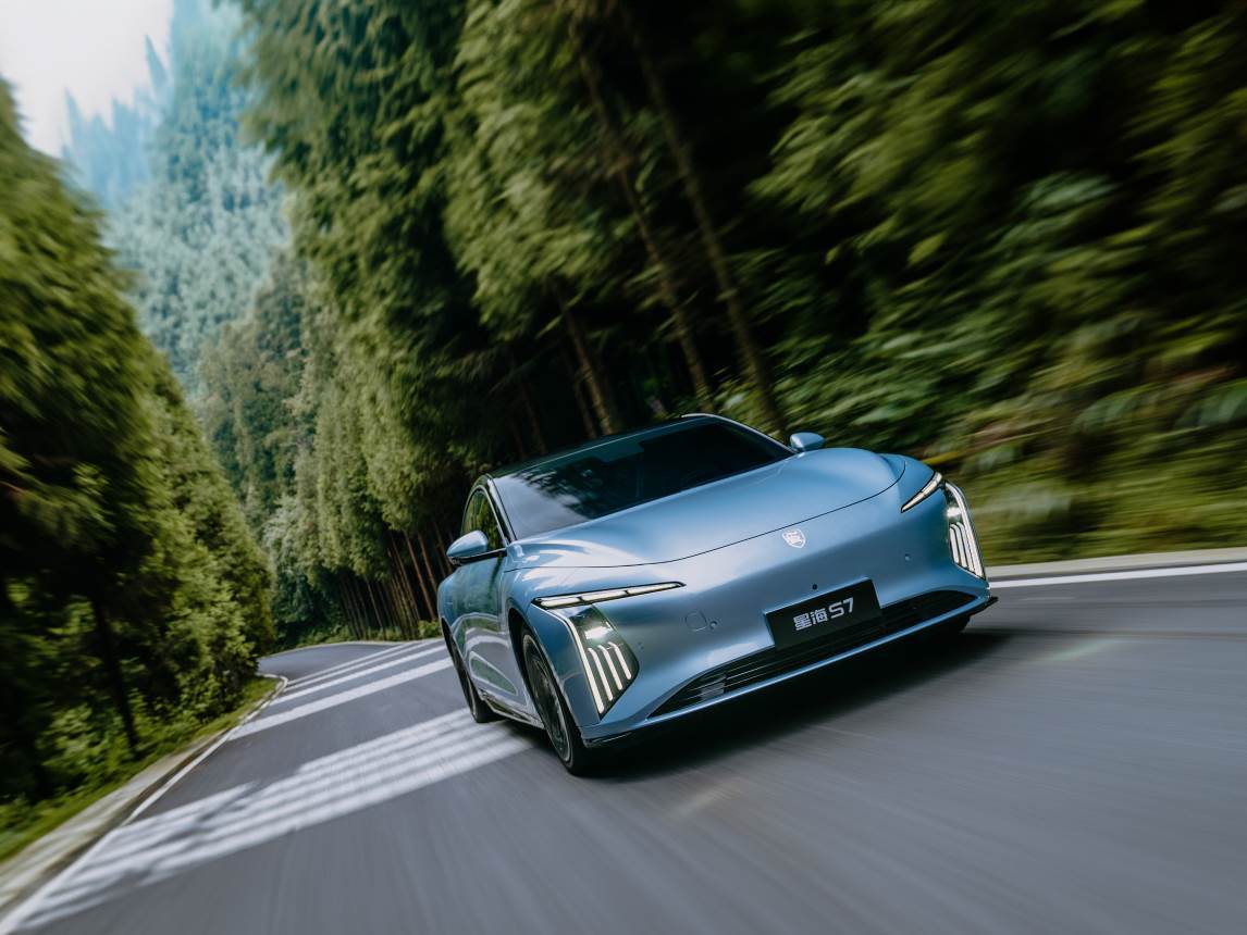 别家安全是配置，星海S7800V超快充版是叠满Buff！