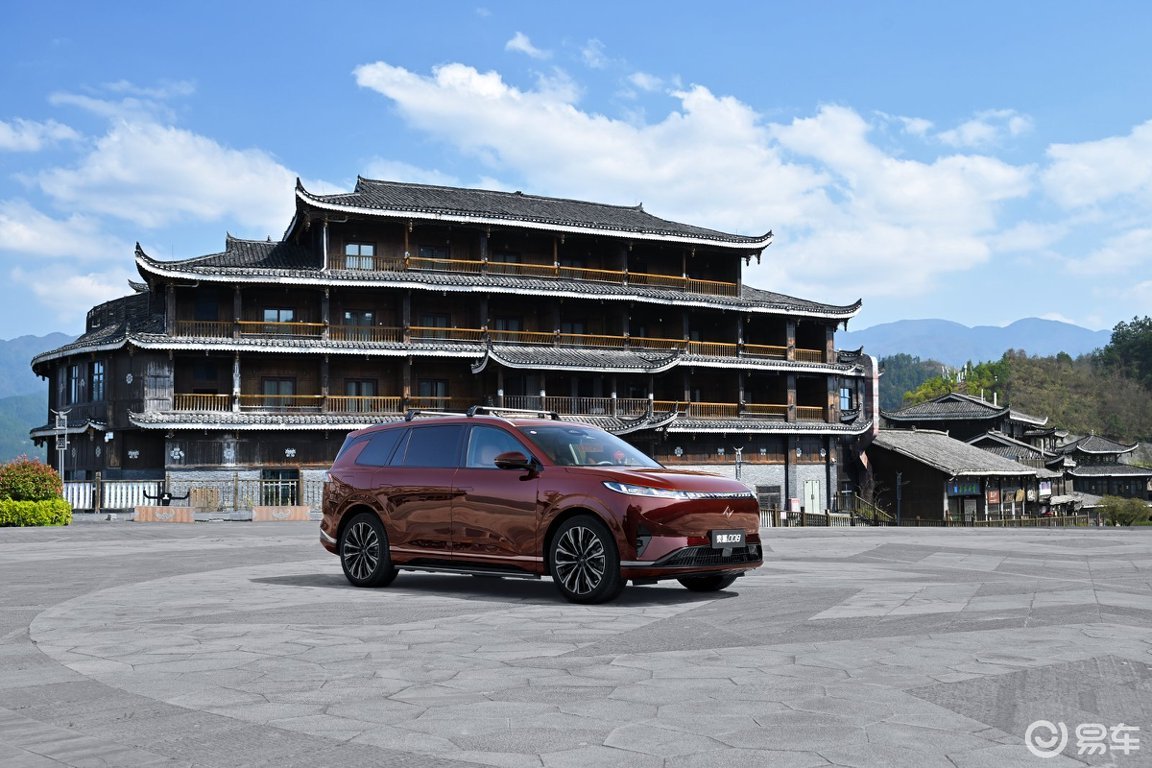 东风奕派三款主力车型焕新 奕派007闪现版3月28日上市