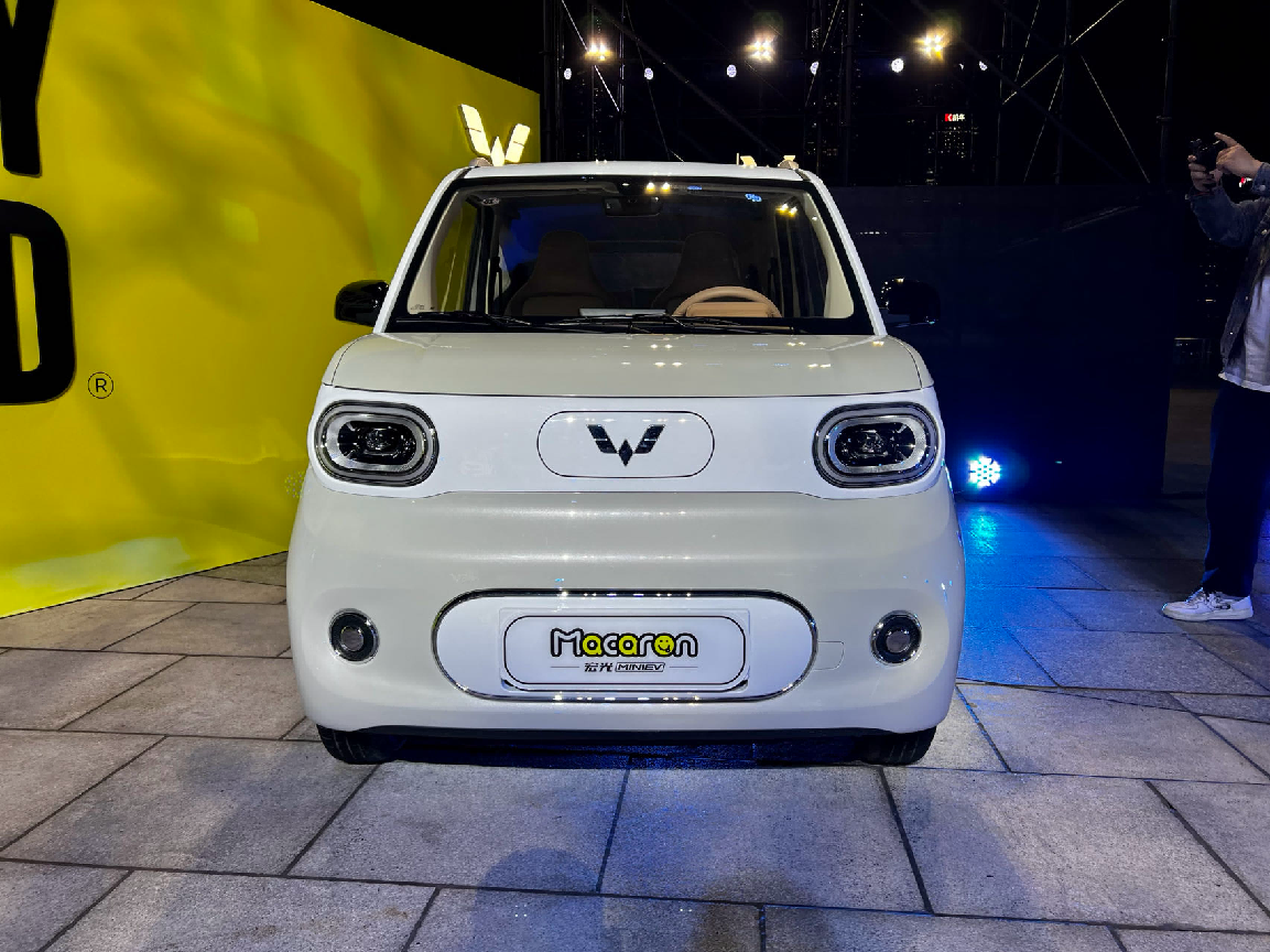 宏光miniev大灯-led灯-后排-易车