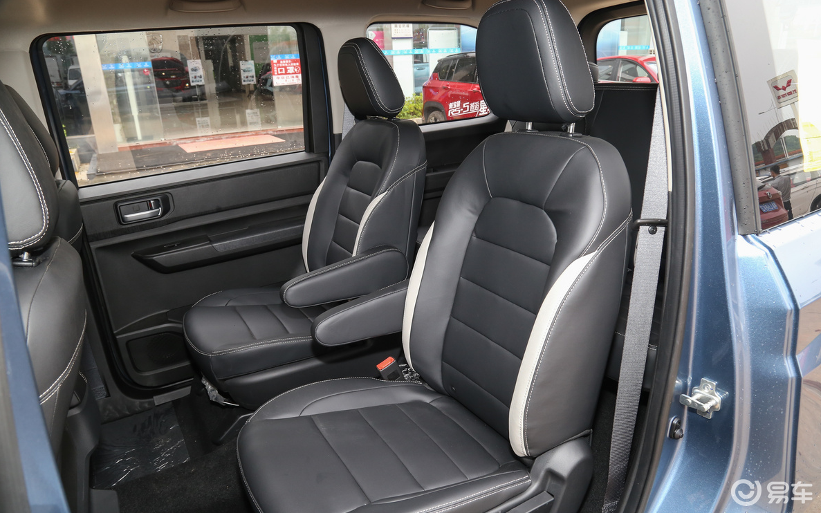 年度最佳"人气王",轴距2米8,起步才5万多