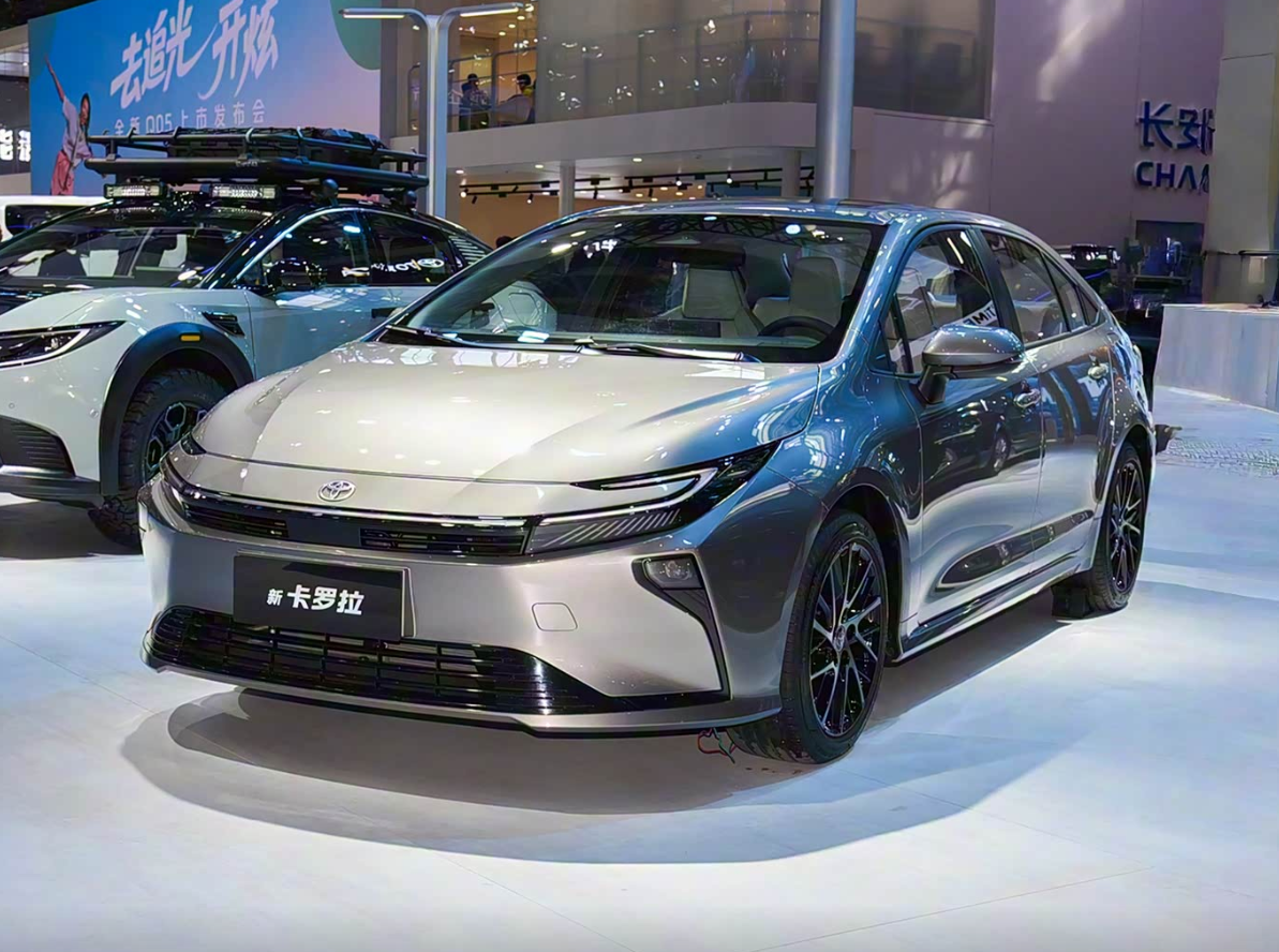 这次升级真给力，尺寸配置全提升，颜值爆改仅需9.9万起！