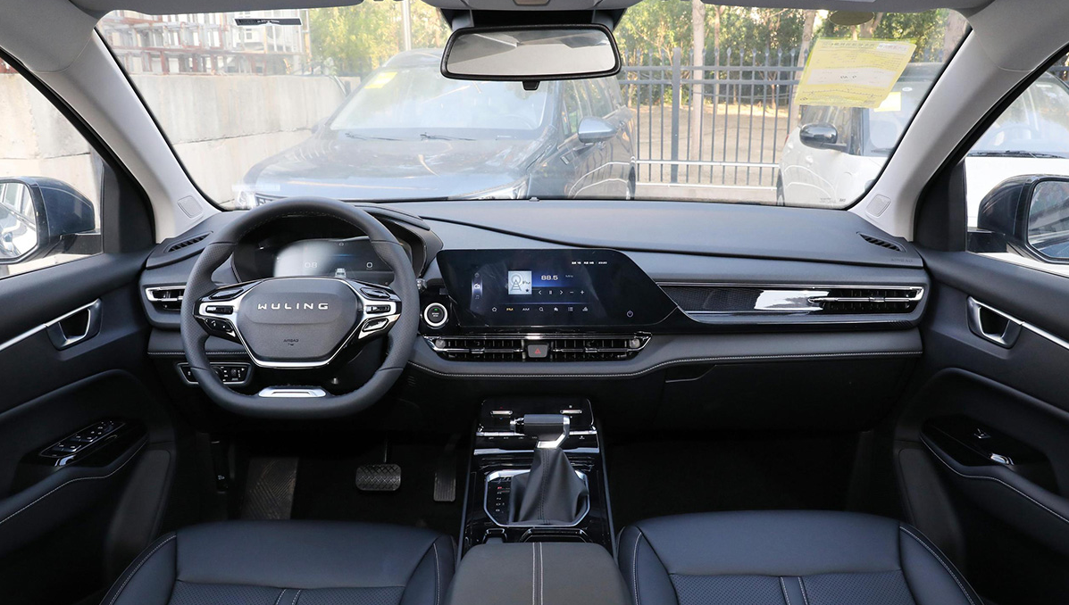 五菱凯捷内饰-后视镜-空间-易车