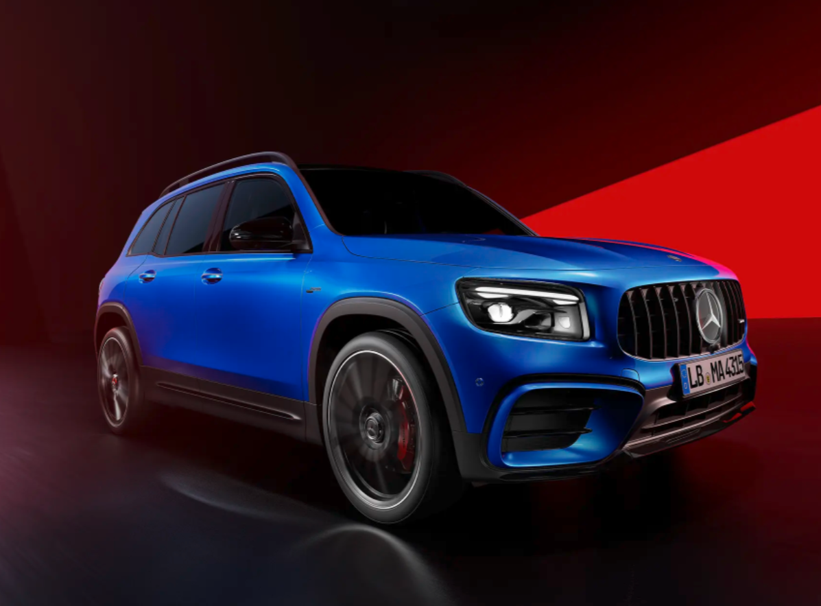 奔驰性能SUV，37万元落地，加速5.5秒油耗8.82L