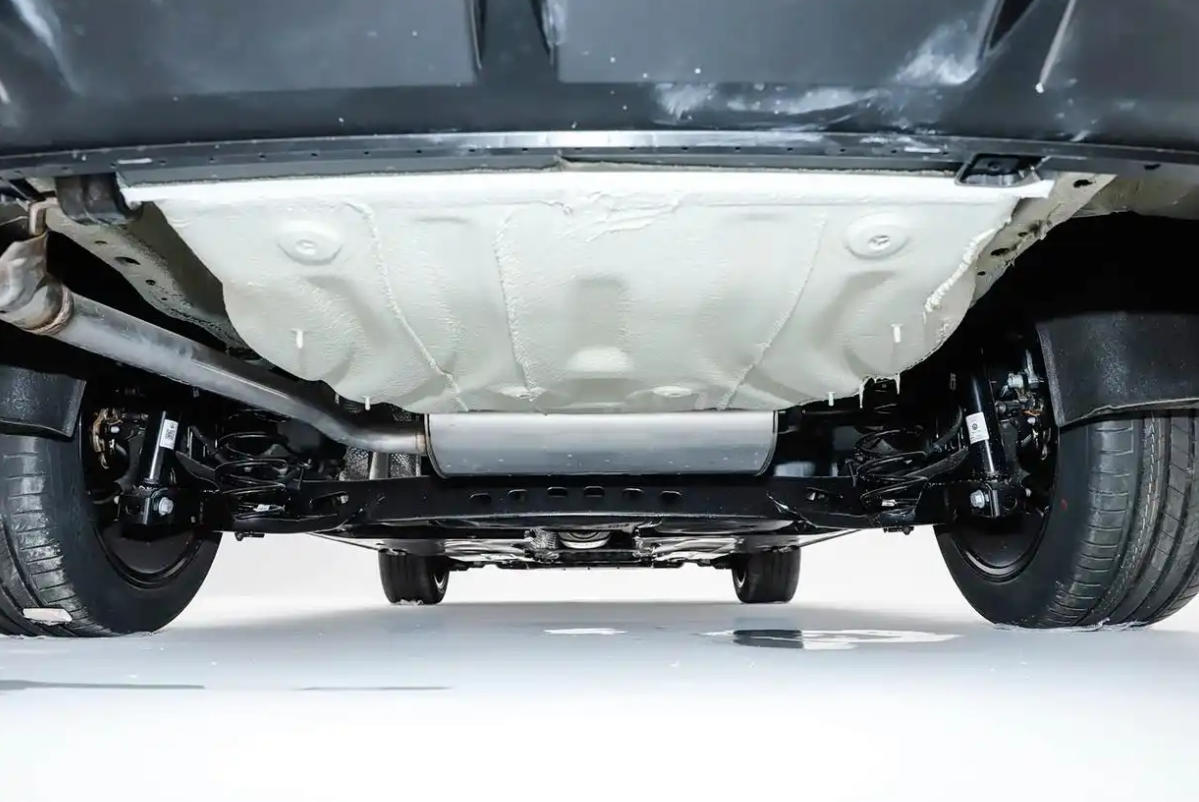 大众速腾S对比速腾L，6AT回归，三大件都不一样