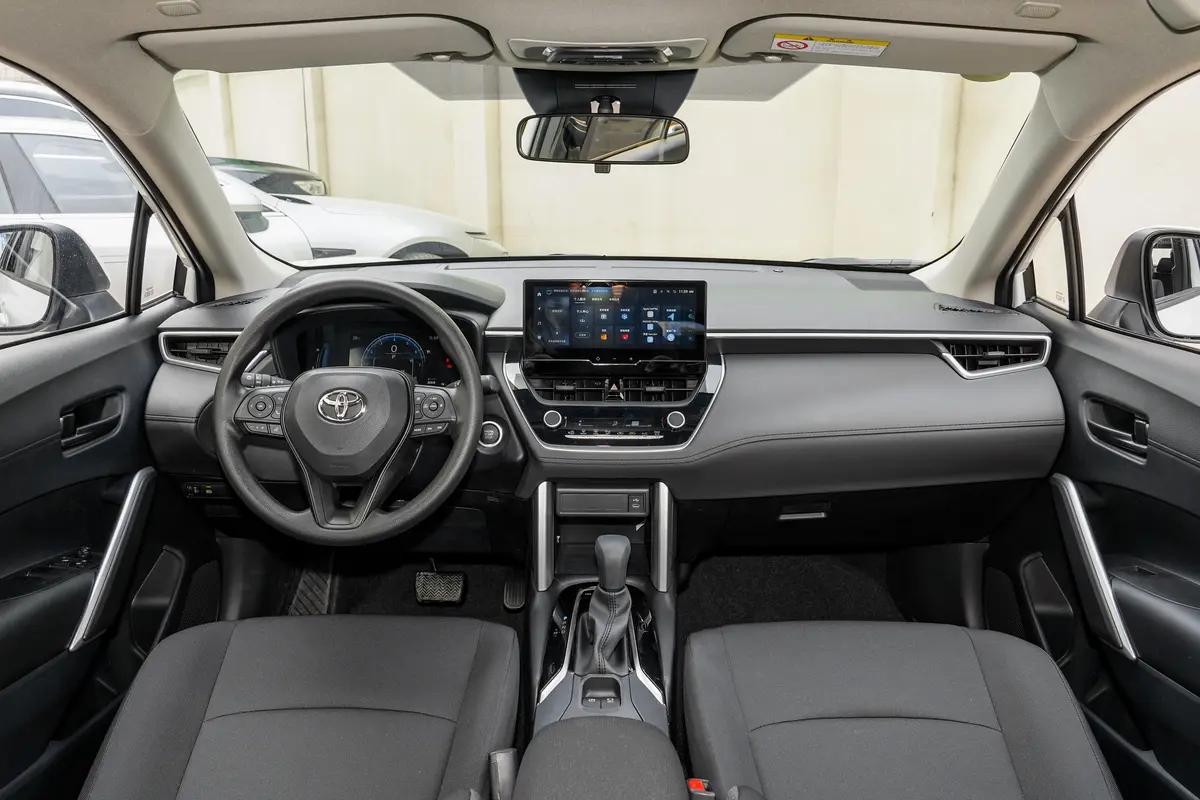 2023款丰田卡罗拉锐放 2.0L CVT 精英版点评_易车