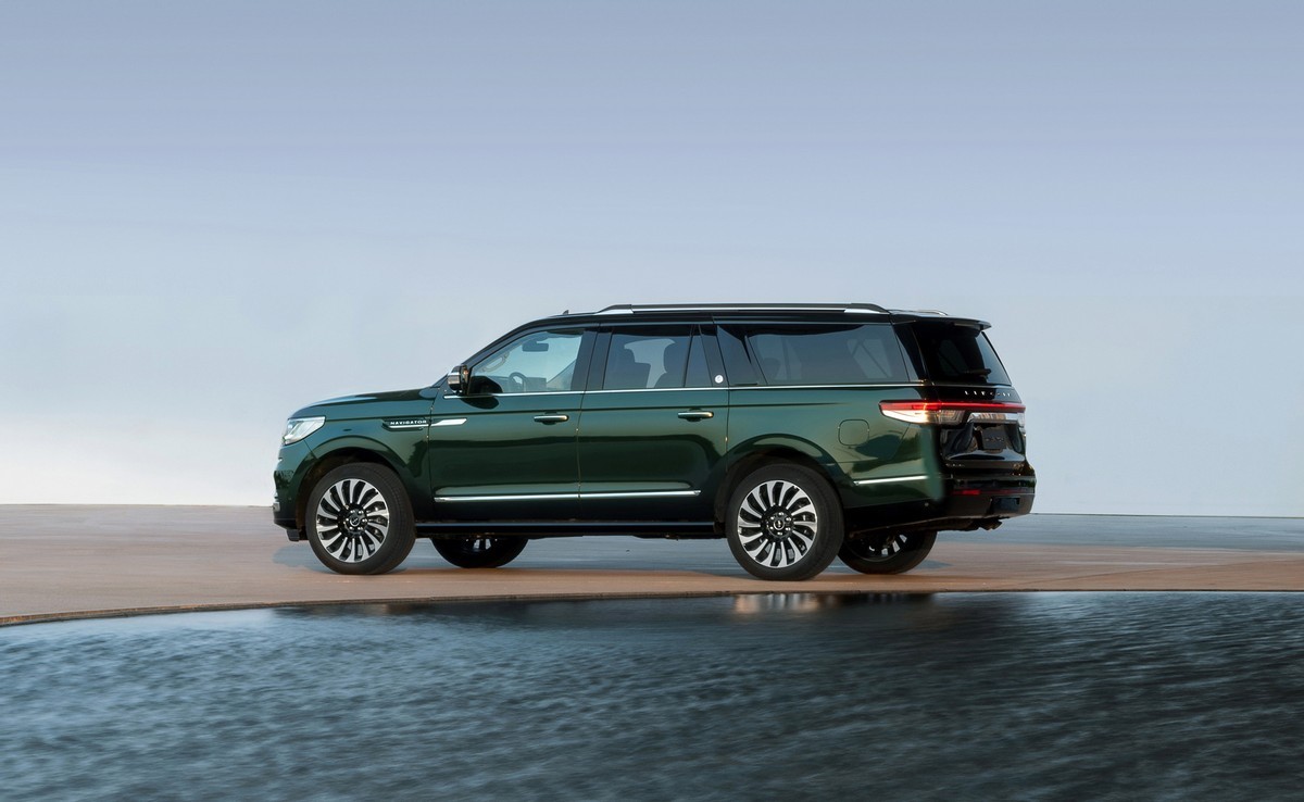 领航员外观-前脸-内部空间-易车