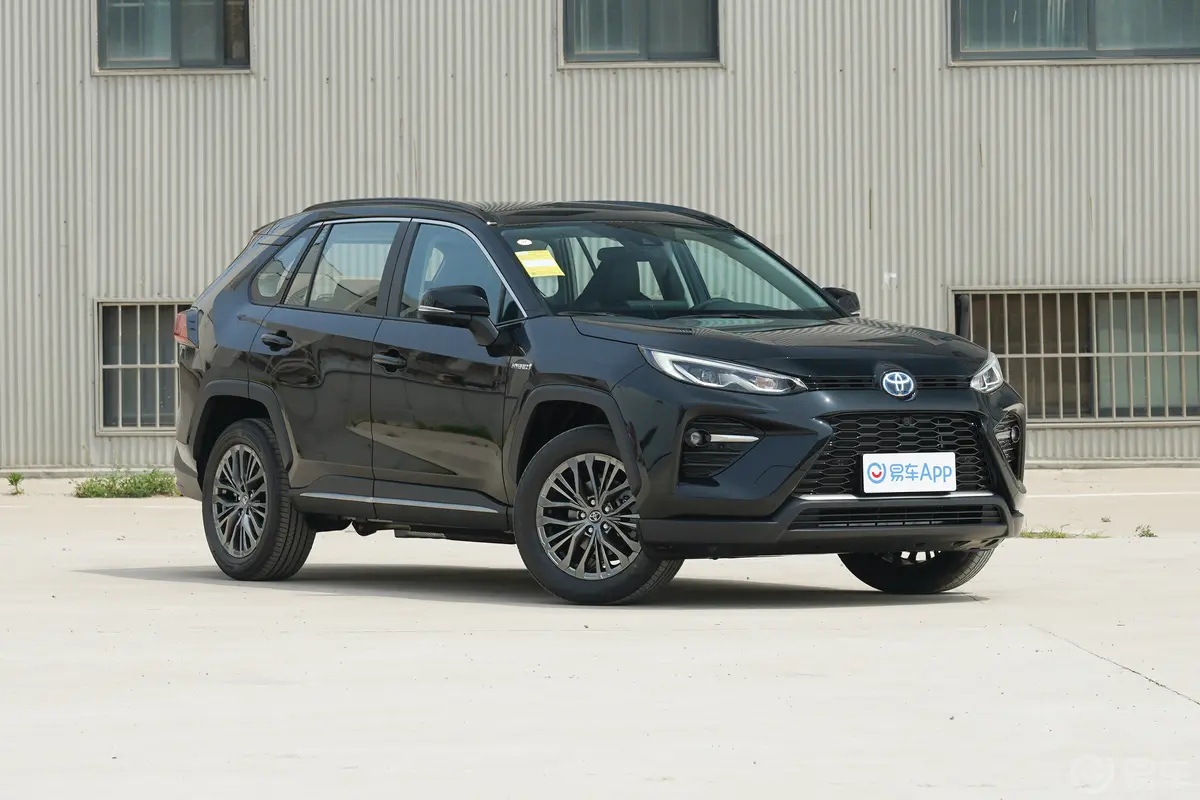 威兰达双擎 2.5l 两驱豪华plus版侧前45度车头向右水平