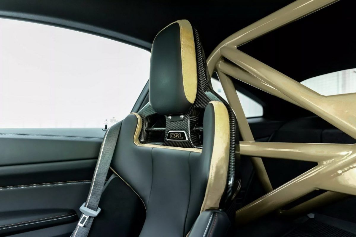 地表最狂宝马M4,900匹马力