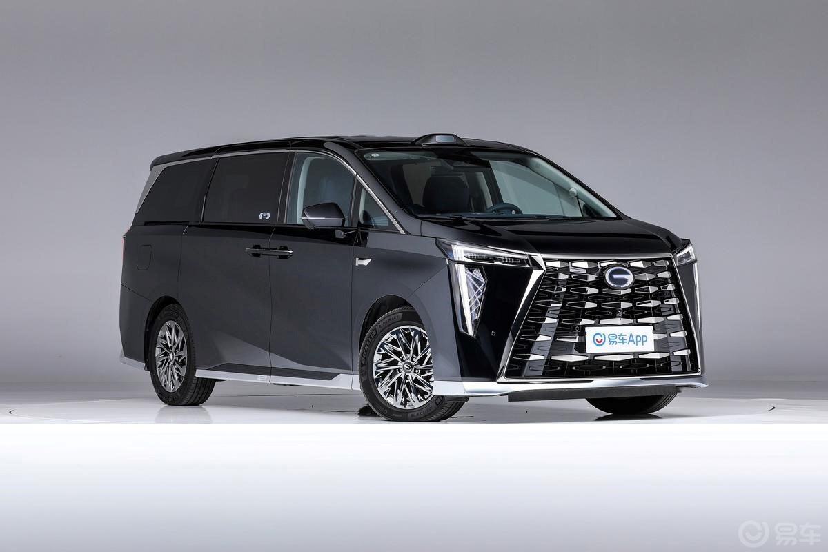 高端MPV该选谁？传祺向往M8乾崑VS腾势D9