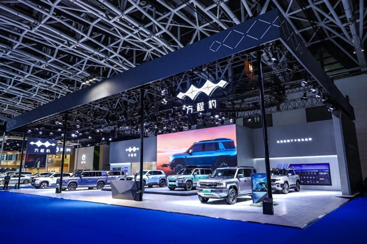 钛 3 新色 + 钛 7 领衔！方程豹演绎硬核科技与个性