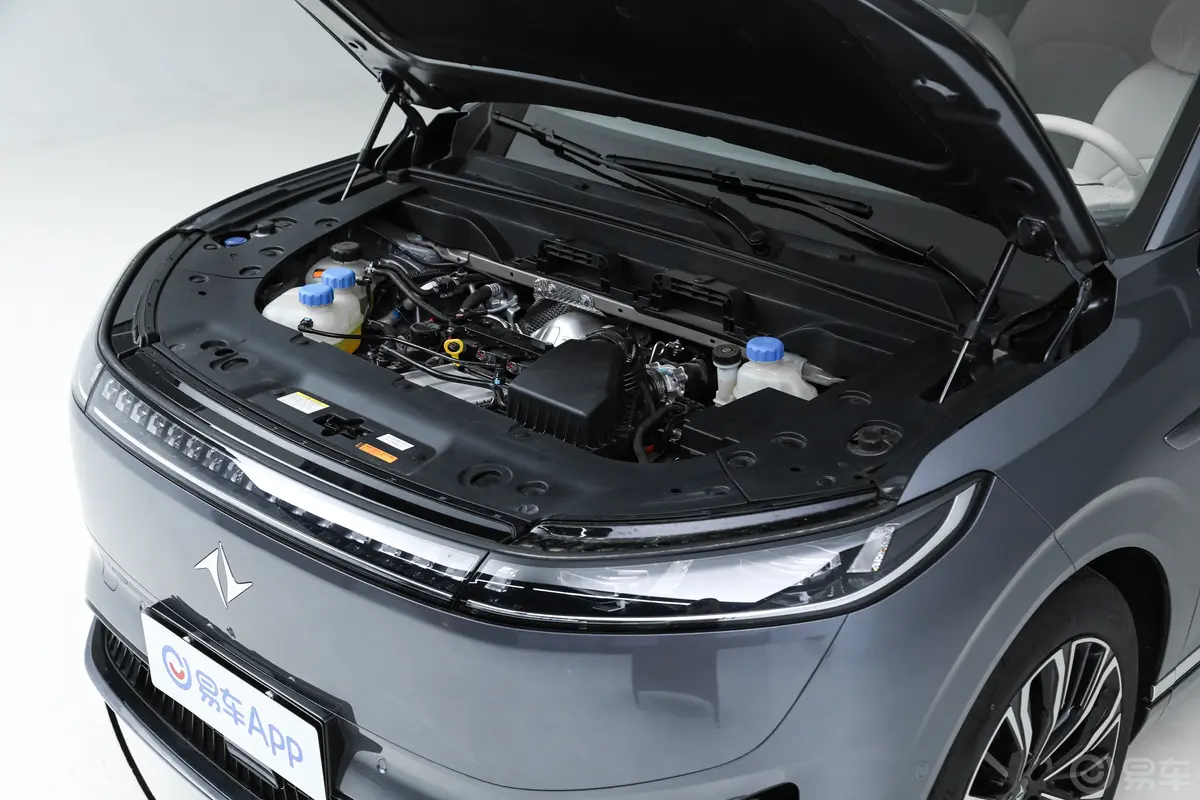 谁才是真有性价比?东风奕派eπ008对比零跑C16