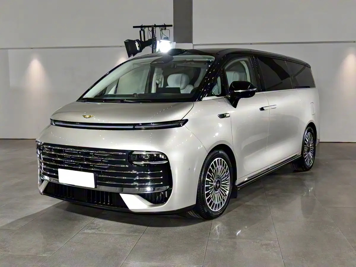 吉利银河V900开启预定，提供多种座椅布局