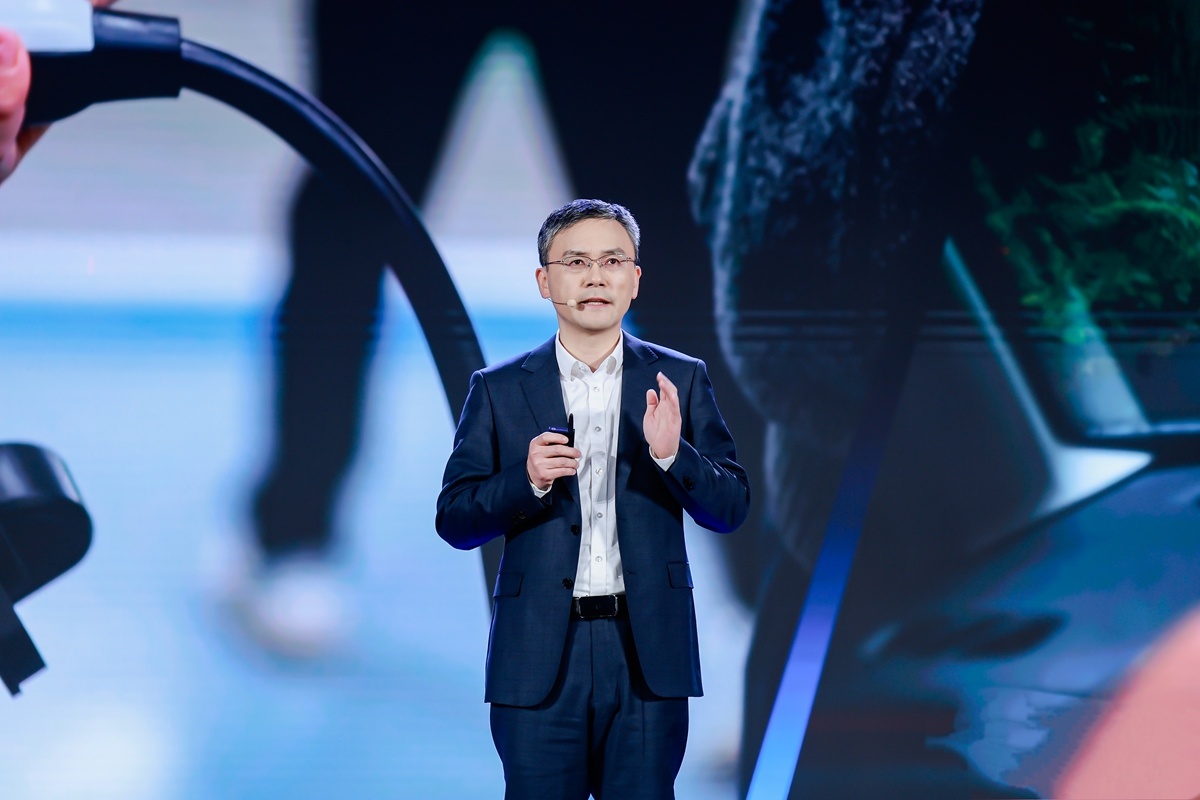 充电8分钟续航500公里，奇瑞把“电池之桩”打穿全产业链