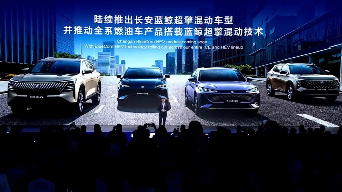 新能源扎堆刷屏时，长安这套HEV为什么反而被盯上了