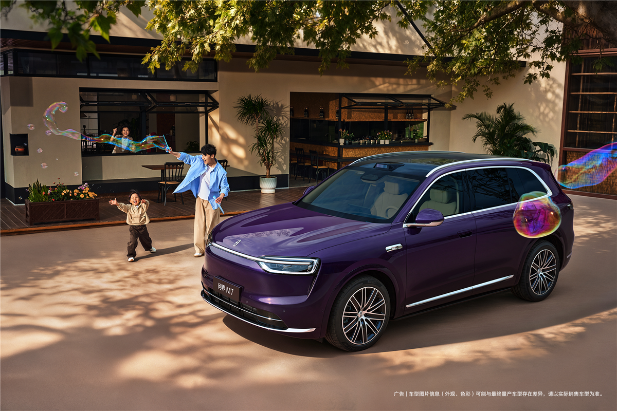 30万级家庭SUV最优解，问界M7凭啥圈粉43万+用户？