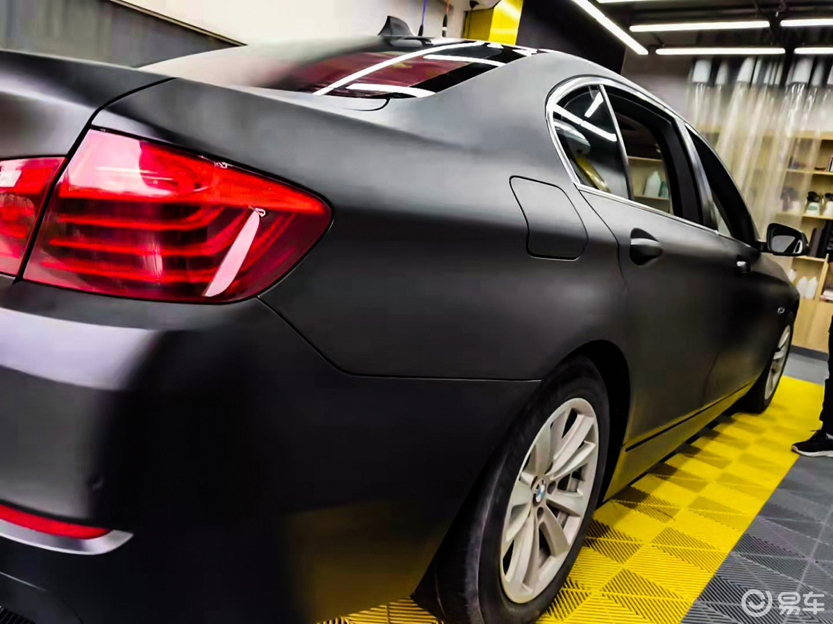 宝马5系车身改色钛金石墨黑rg瑞集改色膜石家庄藁城店出品