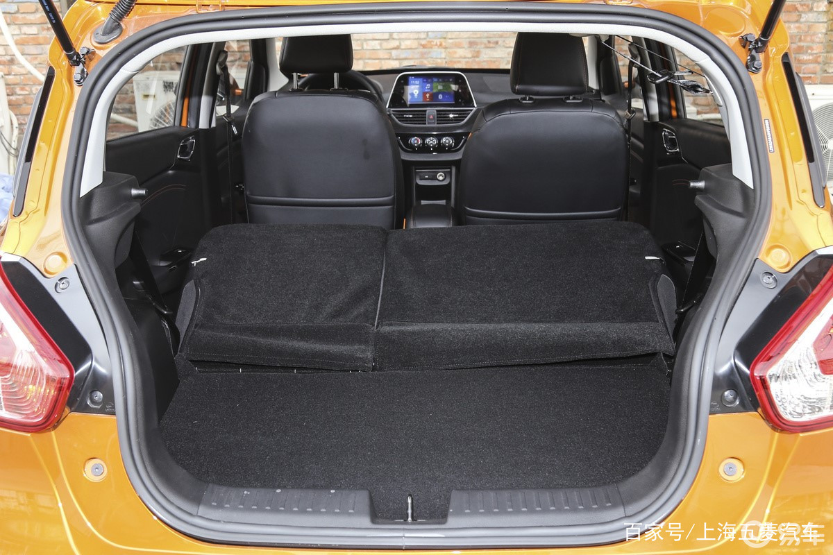 宝骏310后扰流板-坐垫-易车