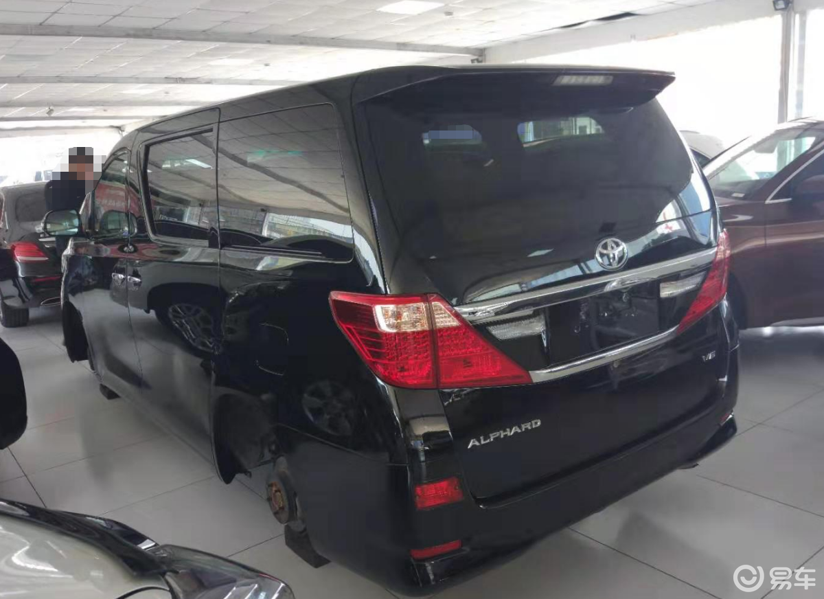 车辆年款:丰田埃尔法2012款 3.5l 豪华版