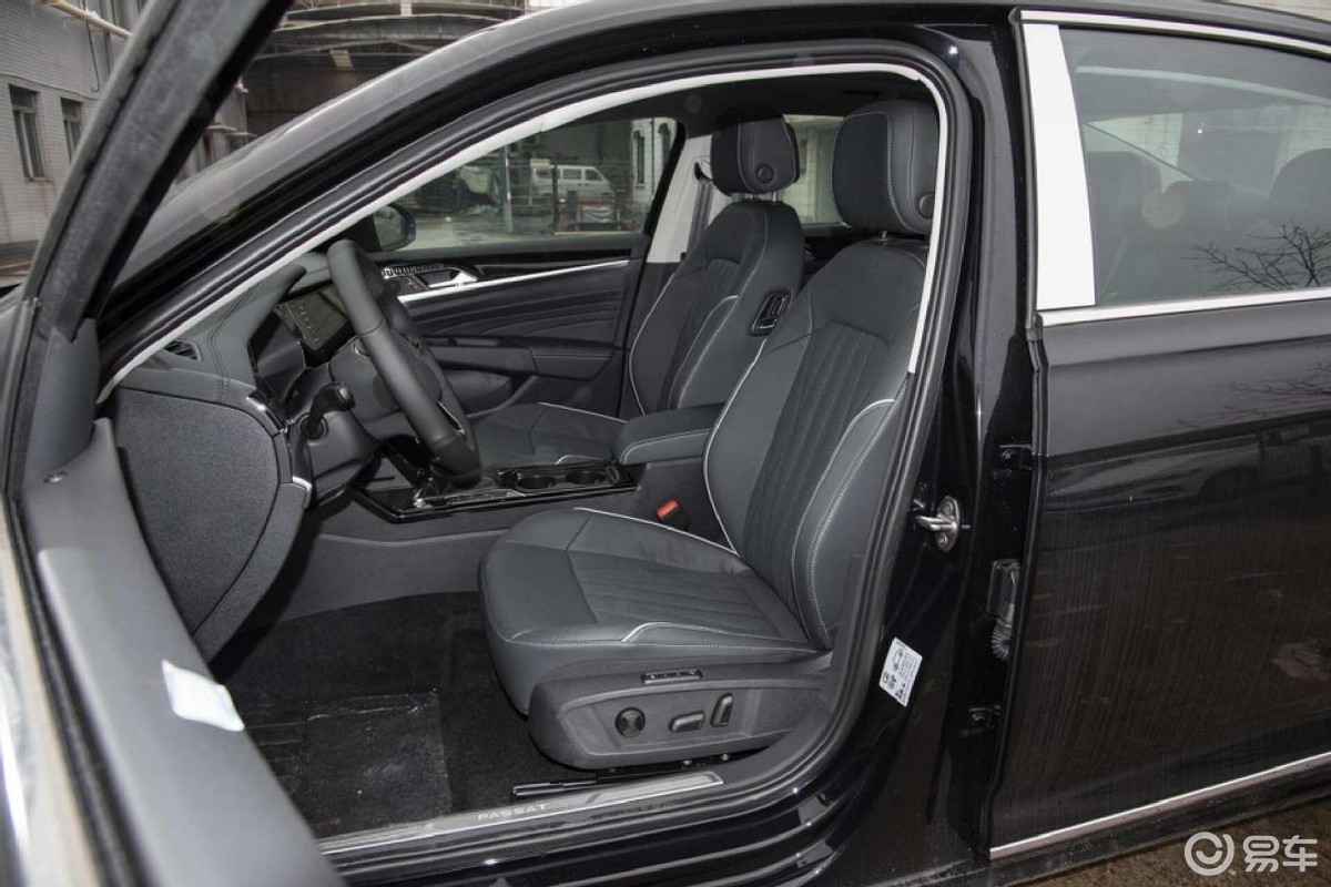 帕萨特后排-双离合-改款-易车