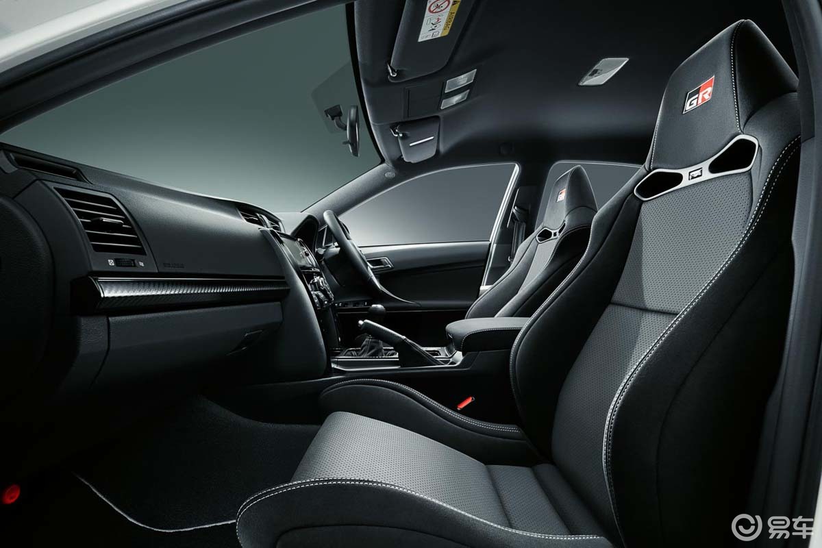 丰田锐志在2019年正式宣布停产,这让当时不少的拥簇觉得失望,因为在