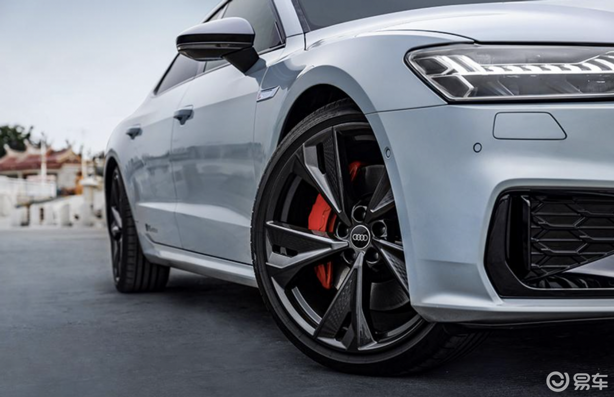 奥迪a7l重点在于增加了rs运动套件_易车