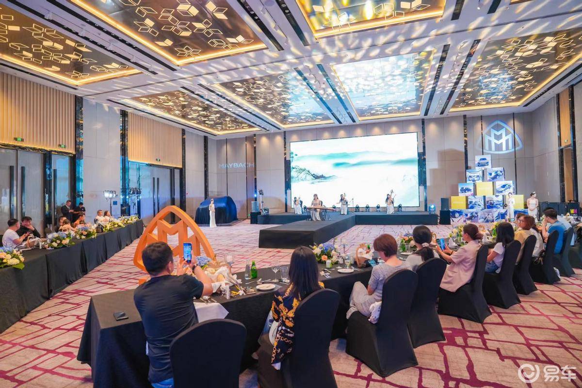 利星行（长春） 新一代梅赛德斯-迈巴赫GLS SUV上市