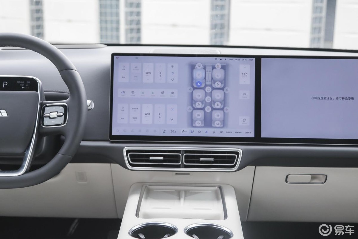 30万内入手家用大六座SUV 深蓝S09和理想L8怎么选