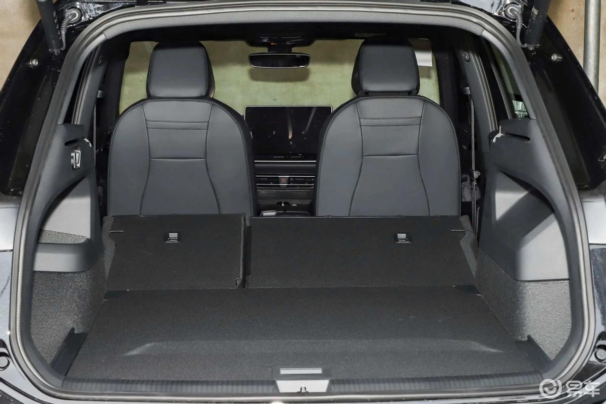 同阵营SUV竞对,昂科威PLUS和途观L,到底该如何选?