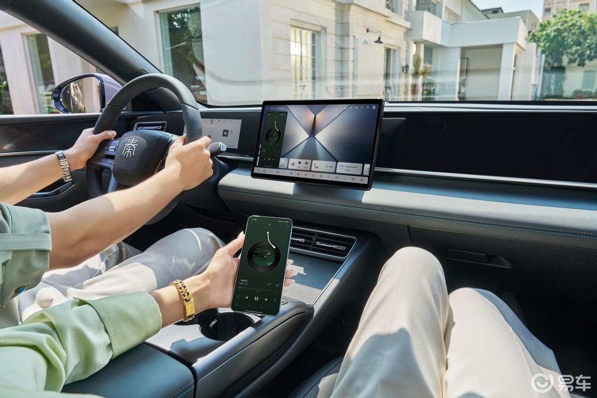 限时置换补贴价9.28万起，2026款秦L DM-i上市