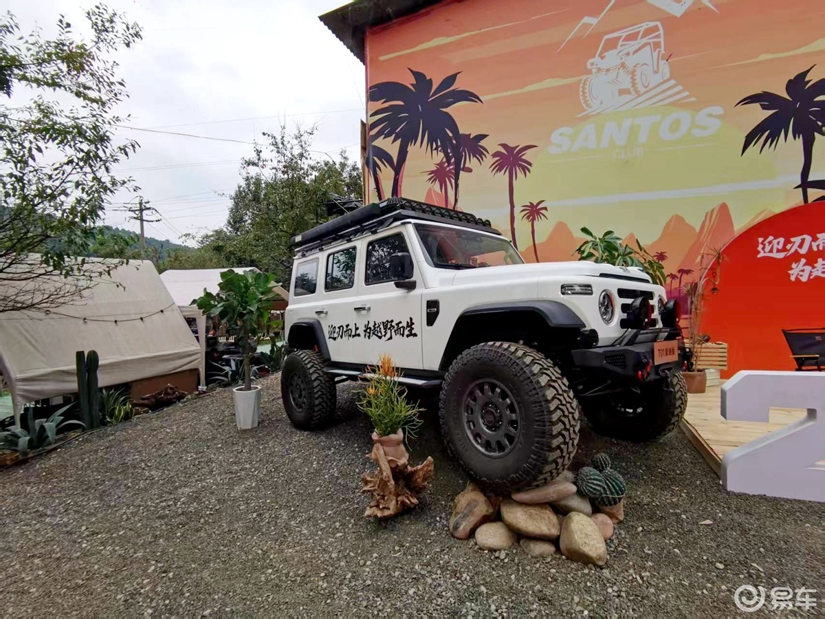 红土征峰，212 T01柴油版全国试驾会首站登陆昆明