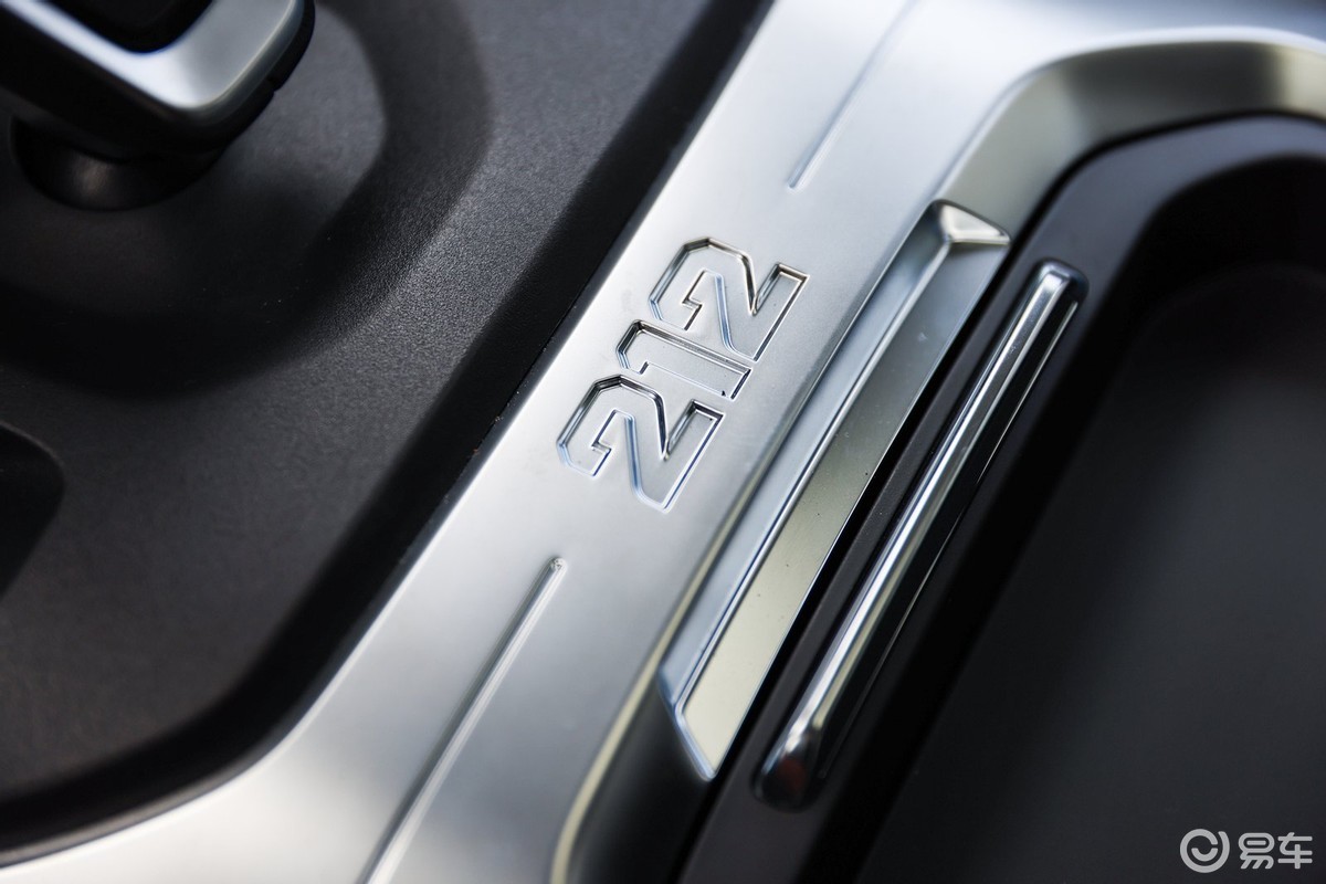 除了情怀还有什么?212 T01柴油版硬核试驾