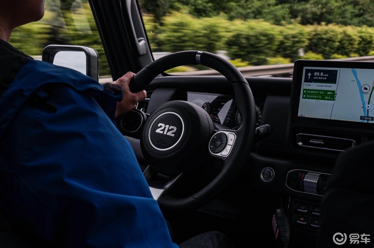 除了情怀还有什么?212 T01柴油版硬核试驾
