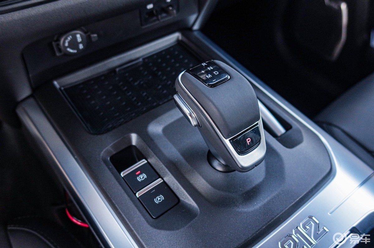 除了情怀还有什么?212 T01柴油版硬核试驾