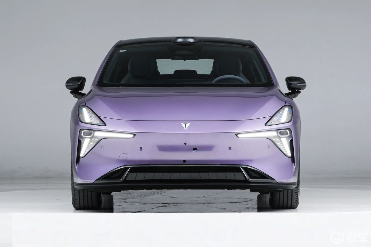 深蓝L06正式开启预售,13.99万元起,搭载磁流变悬架