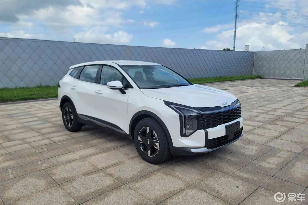 新款起亚狮铂拓界即将亮相广州车展，前脸设计革新，动力升级