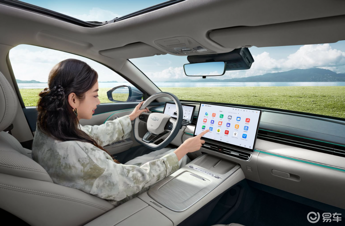 风云A8L配置优于秦L!纯电续航145公里,1.5T动力
