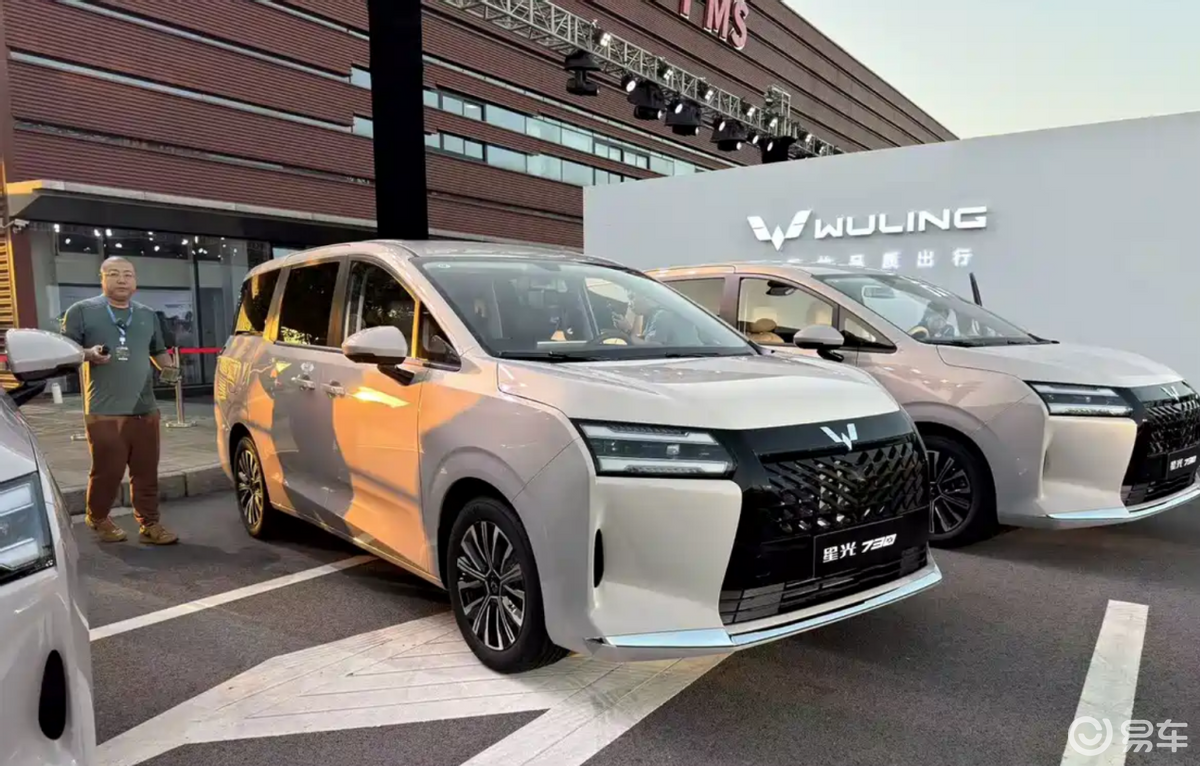 五菱星光730最低7.1万起,打宋MAX应该问题不大