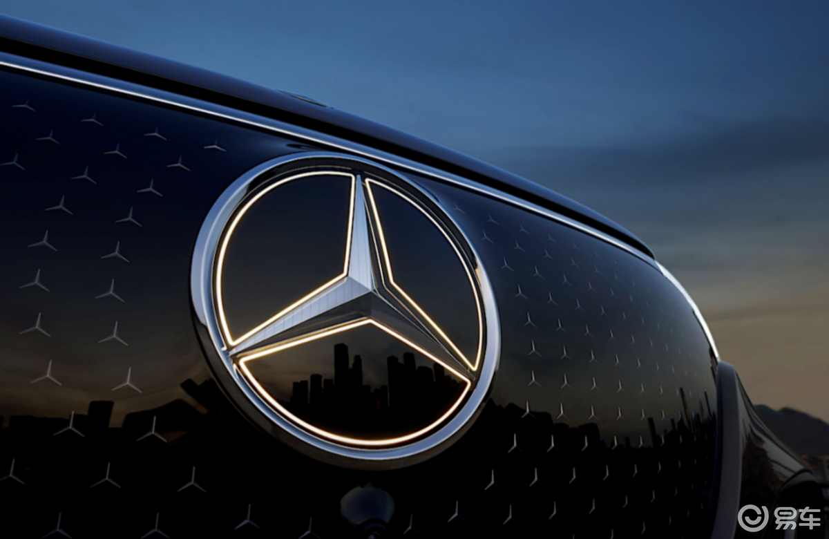 新款奔驰C级上市,全新2.0T,轻混都没有了