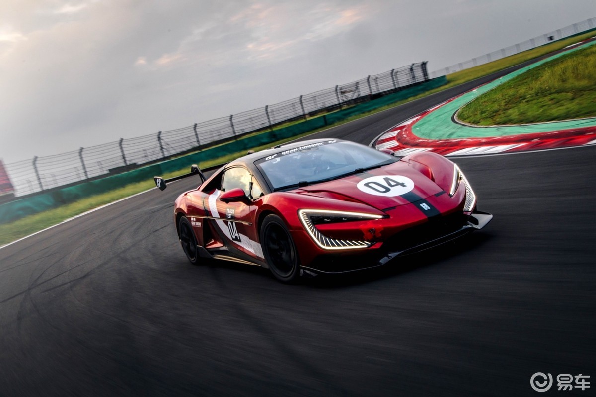 2025仰望广州车展,看豪车还得是仰望!