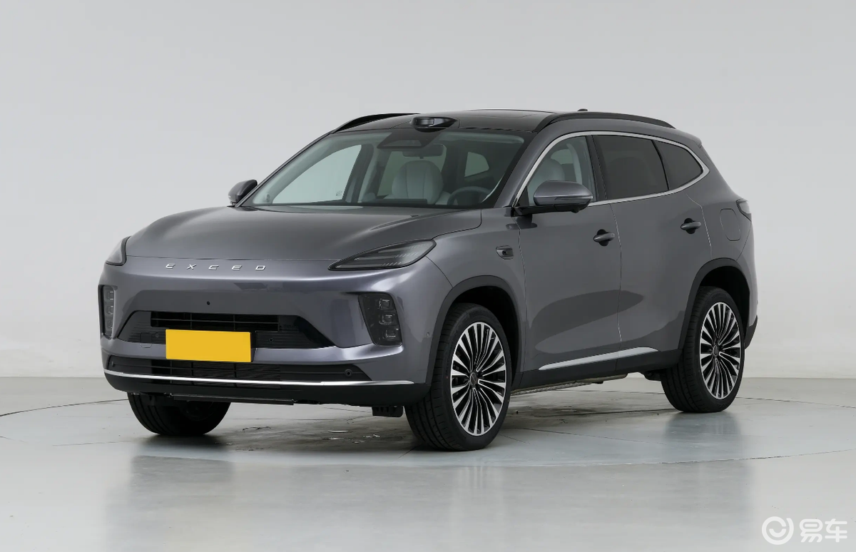 13.49万起,210km纯电续航+激光雷达,星途ET5