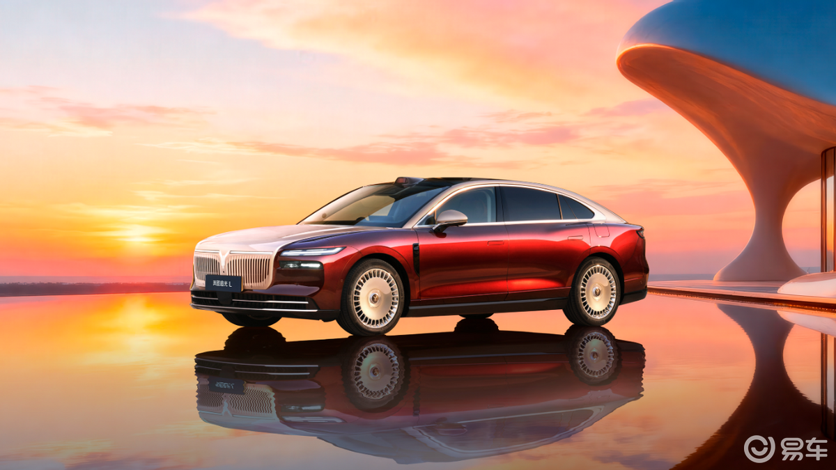 岚图追光L正式上市:搭载华为乾崑智驾与800V平台