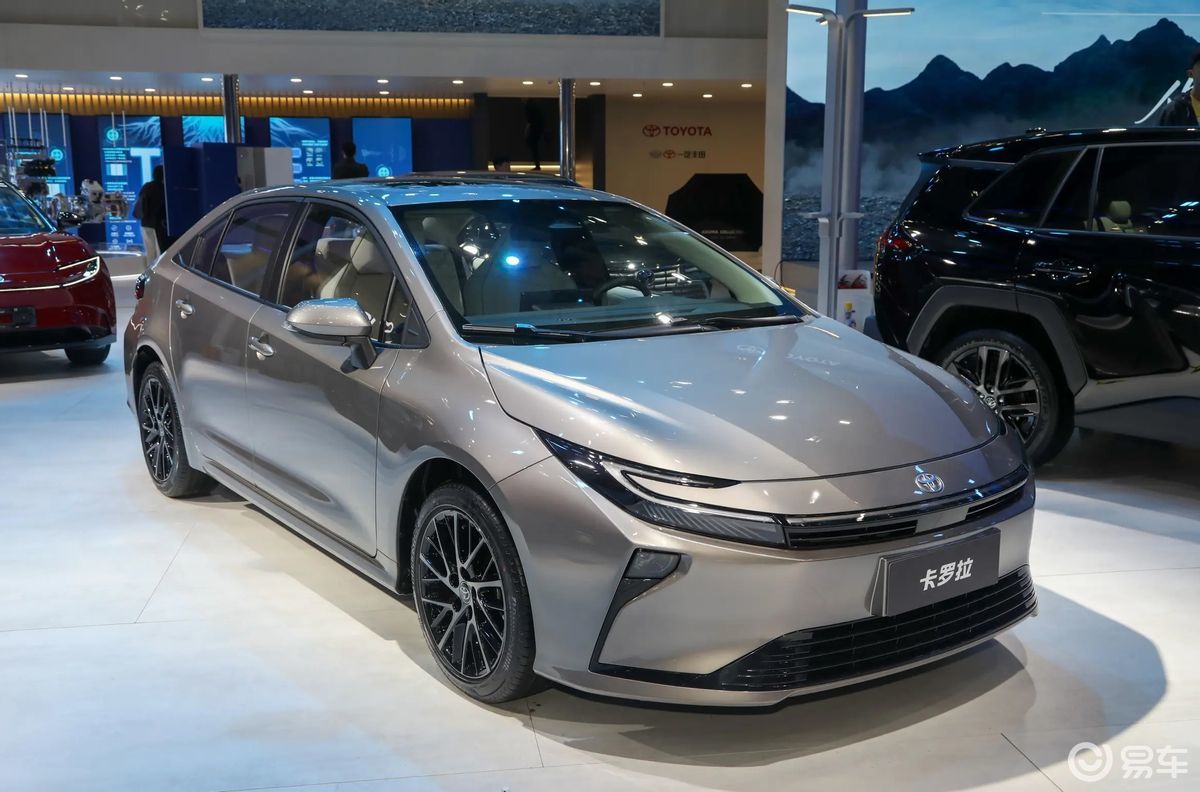 丰田新卡罗拉设计大改！酷似全新凯美瑞，尺寸更长，内饰换新