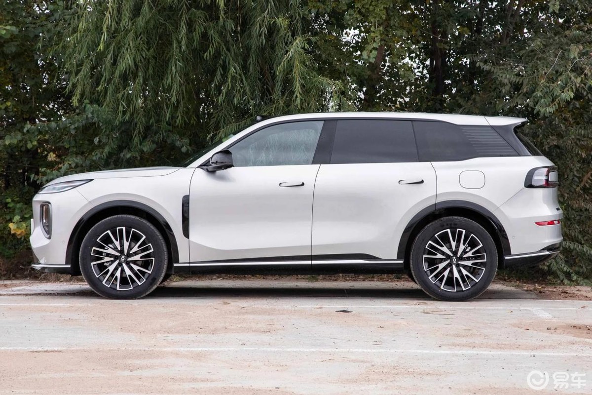 长安启源Q07激光版 VS 宋L DM-i，怎么选？