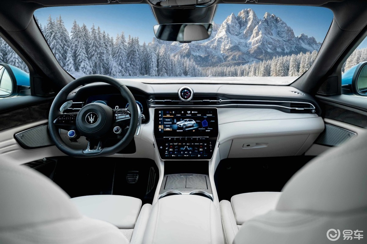 全新玛莎拉蒂格雷嘉Cristallo特别版SUV耀目首秀