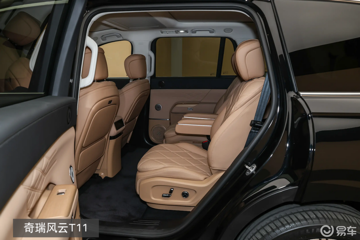 这个春节靠大六座一步到位：银河M9 PK 风云T11