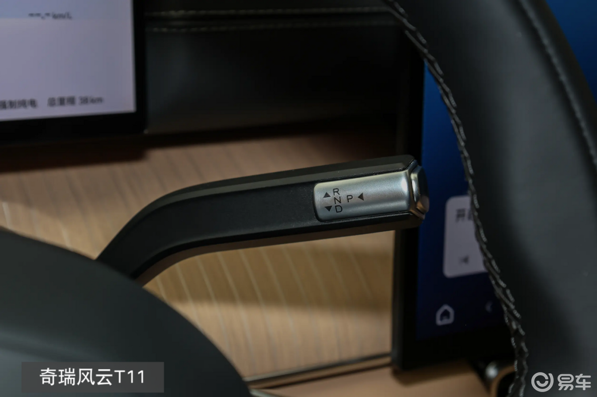 这个春节靠大六座一步到位：银河M9 PK 风云T11